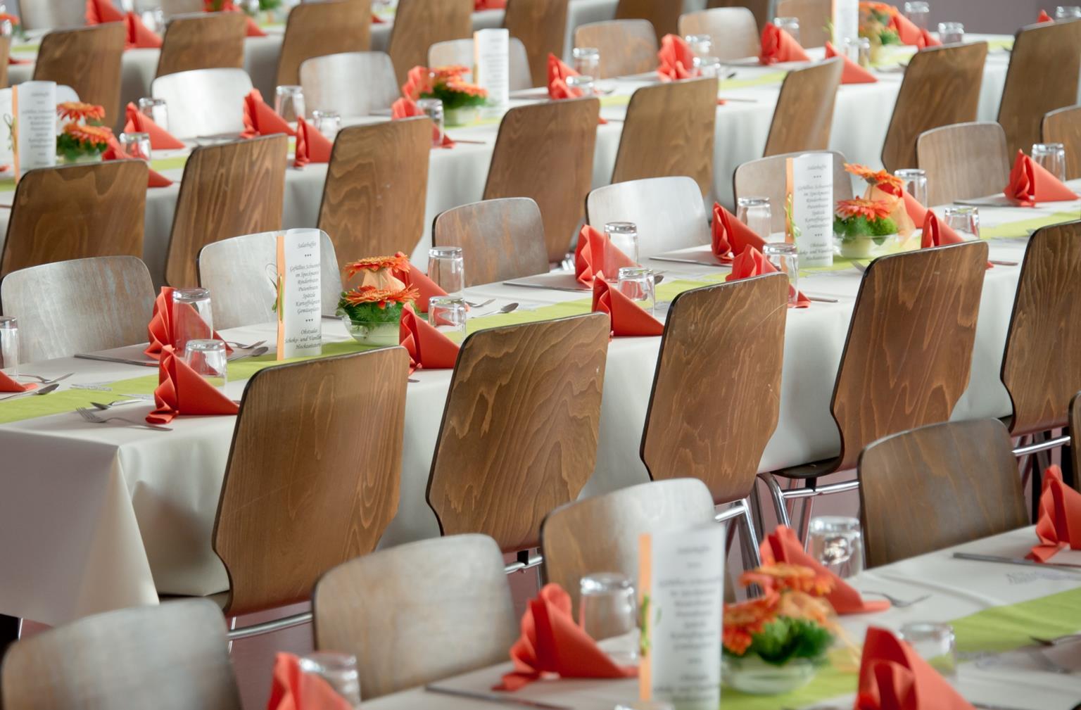 Dynamic Wave Trading Experiential Events & Media Execution